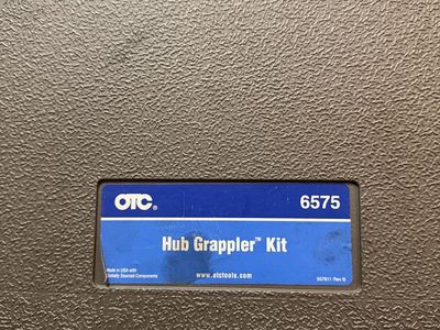 OTC Wheel Hub Bearing Grapple Puller Set