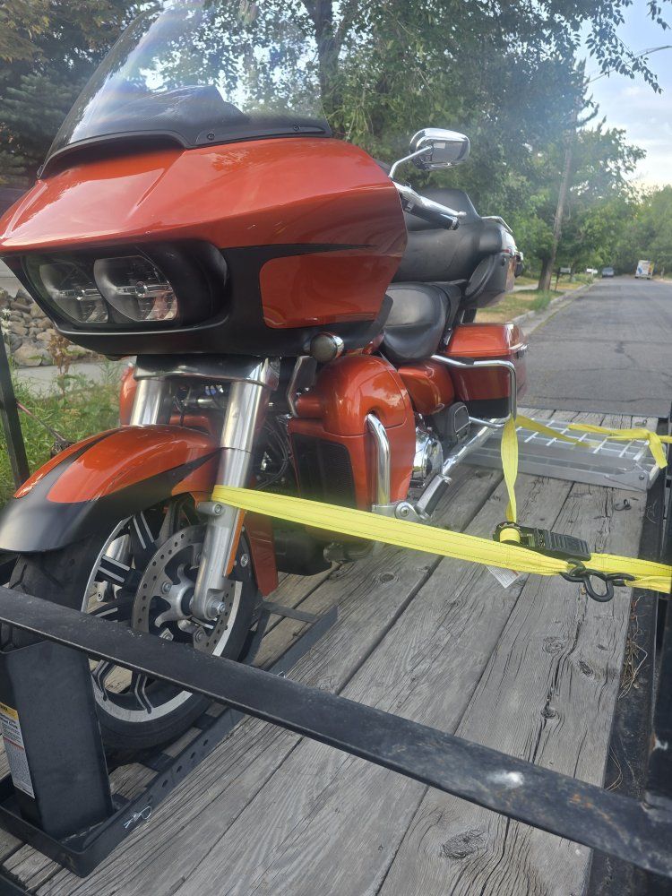 2019 low miles with 4 year paid service contrct oncluded. Harley-Davidson Road Glide Custom Motorcycle - Orange with Saddlebags