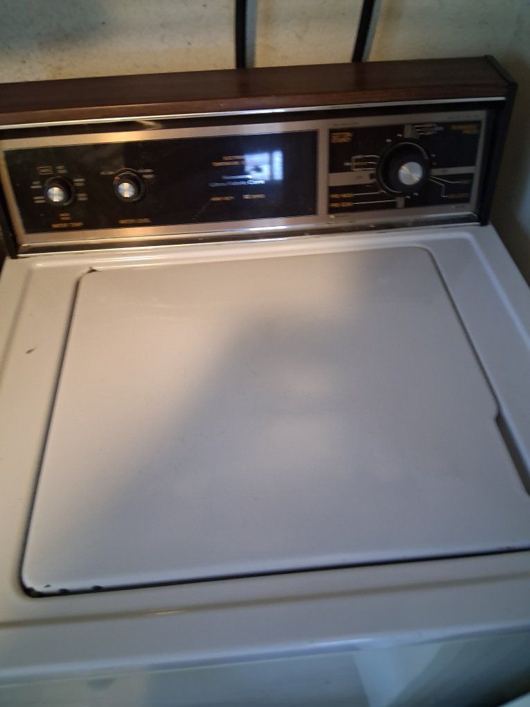Main image 3