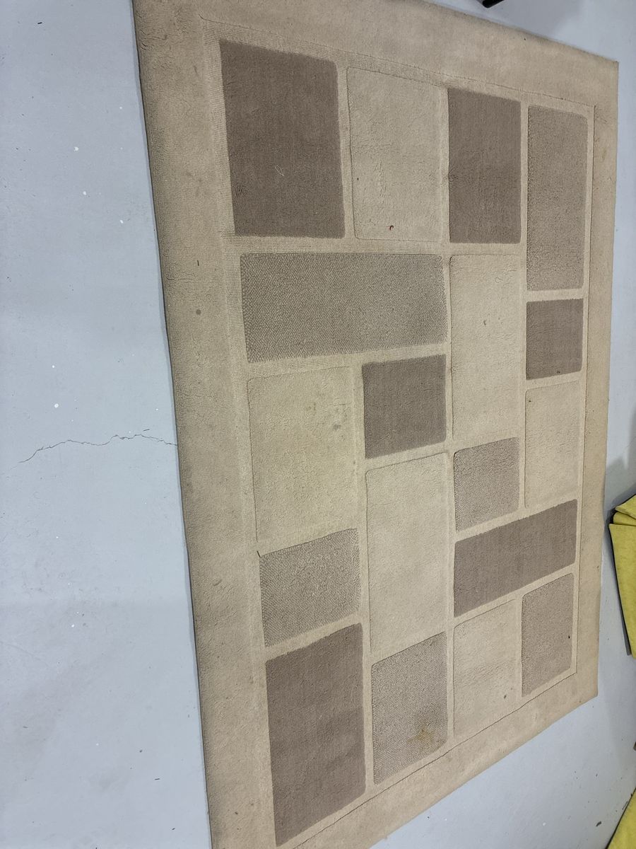 Main image 2