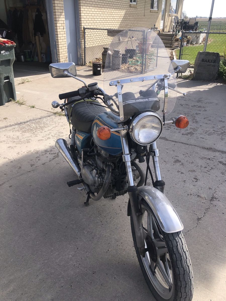 Honda Hawk