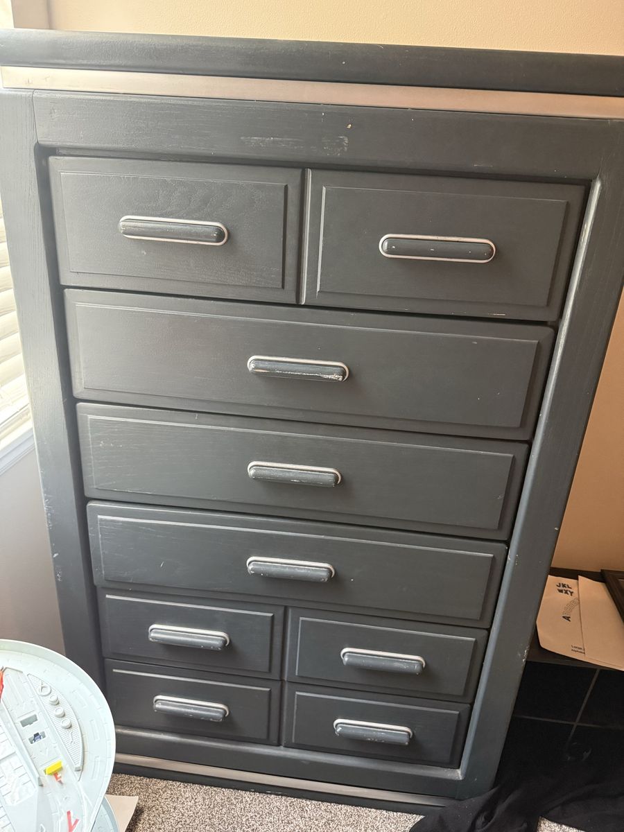 Matching Wood Dresser & Nightstand Set