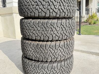 285/70R17 Bfgoodrich Ko3 Load C Like New