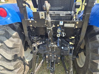 19 new holland boomer 35