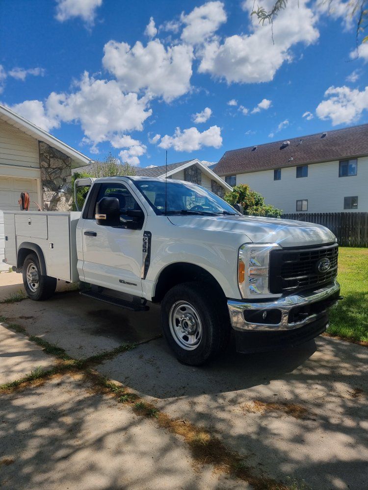 2023 Ford F-350 Super Duty XL
