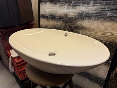Countertop Mount Sink (vessel)