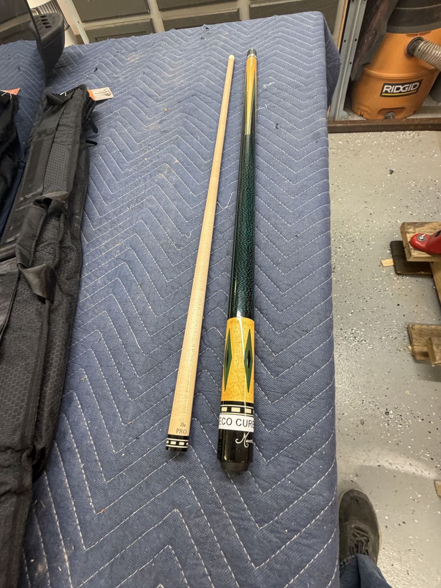 Meucci Eco Cue BRAND NEW Pool Cue Stick with Green and Wood Diamond Inlay Design with case