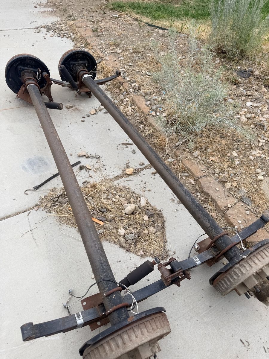 5,200 lbs axles