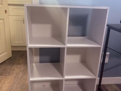 White Cube Storage Shelf (2x3) – Like New