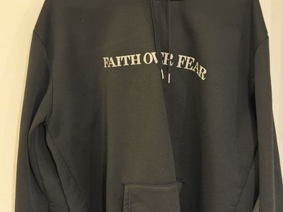 “Psalms 118:6 Faith Over Fear” Hoodie Size XL