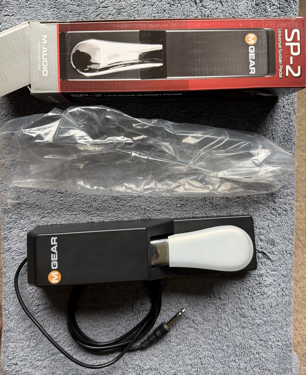 M-Audio SP-2 Universal Sustain Pedal for Electronic Keyboards