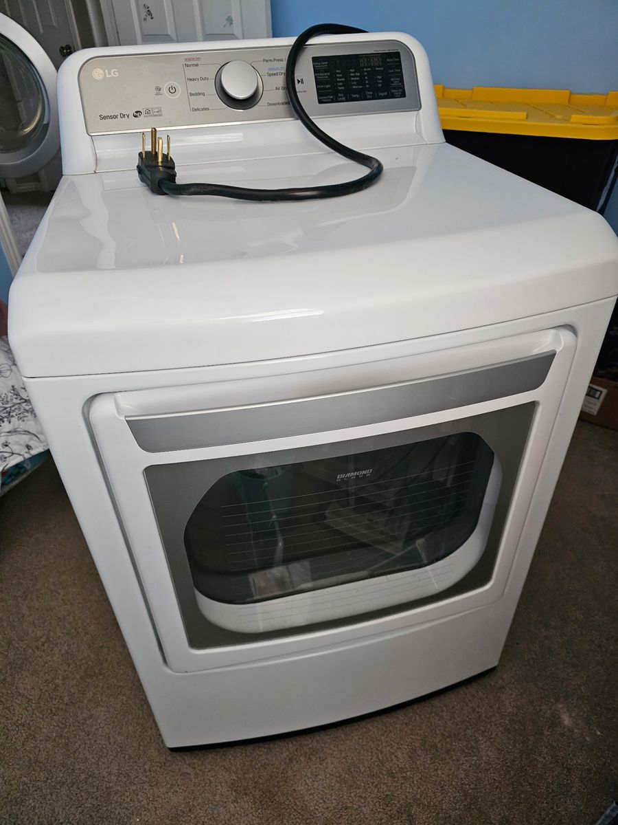 2018 LG dryer Free to a good home 