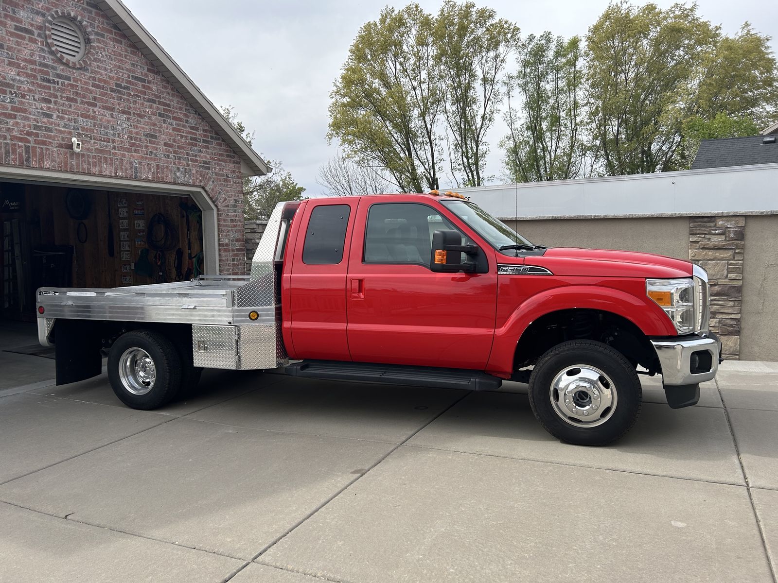 2016 Ford F-350 Super Duty Lariat