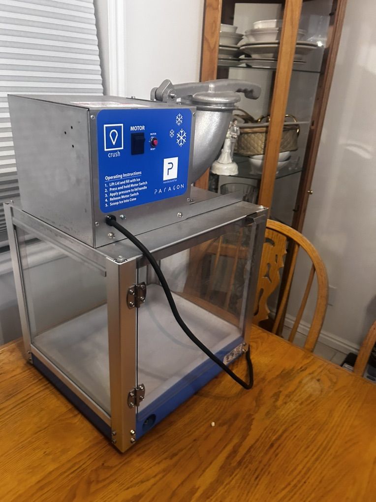 Paragon Sno Cone Msker used Like new