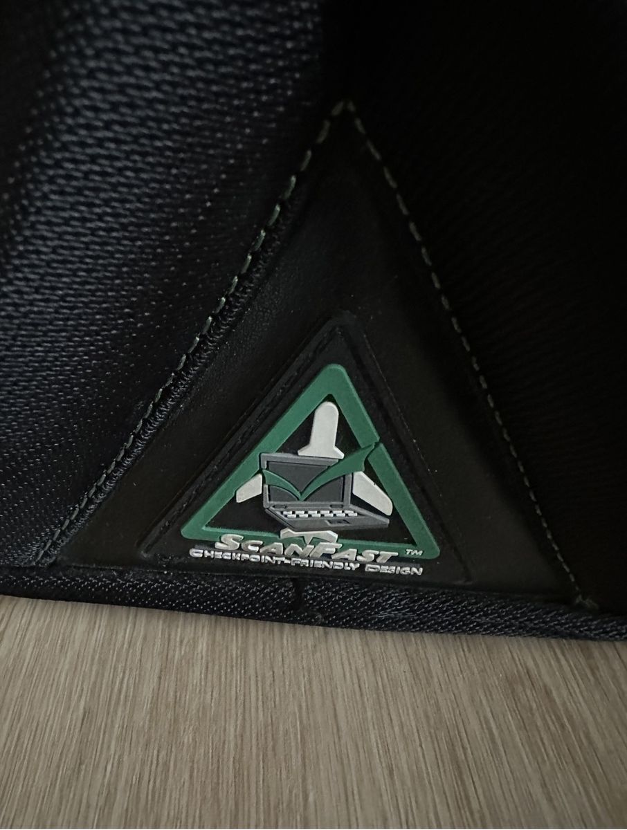 Main image 4