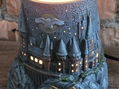 Scentsy HARRY POTTER Hogwarts House WARMER Hogwart