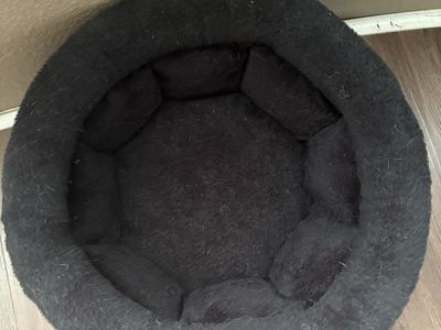 Dog or cat bed