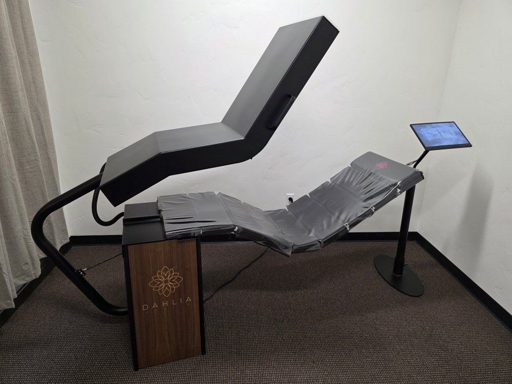 Dahlia Health Light Therapy Bed