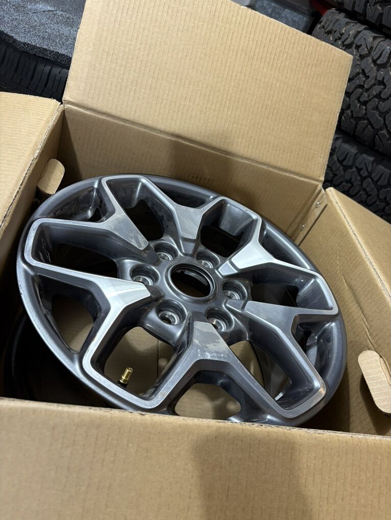 17 Ford Bronco Wheels