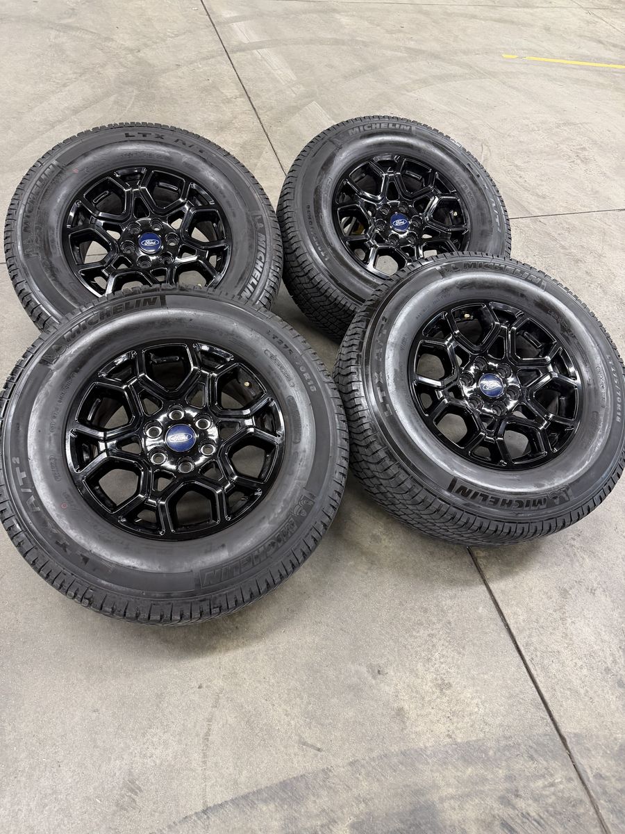 2024 F150 FX4 Blackout OEM 18in Wheels/ 275/70/18