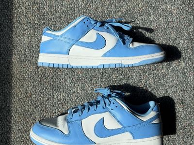 Nike Dunk Low UNC Carolina Blue Men's Size 10.5 Lightly Worn