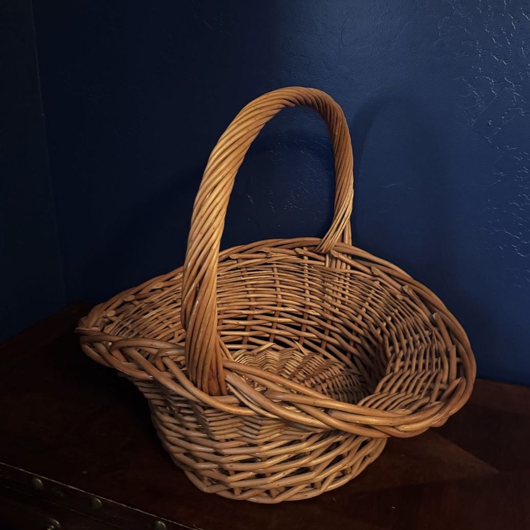 Large Vintage Wicker Basket
