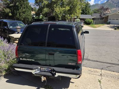 1998 GMC Suburban K2500