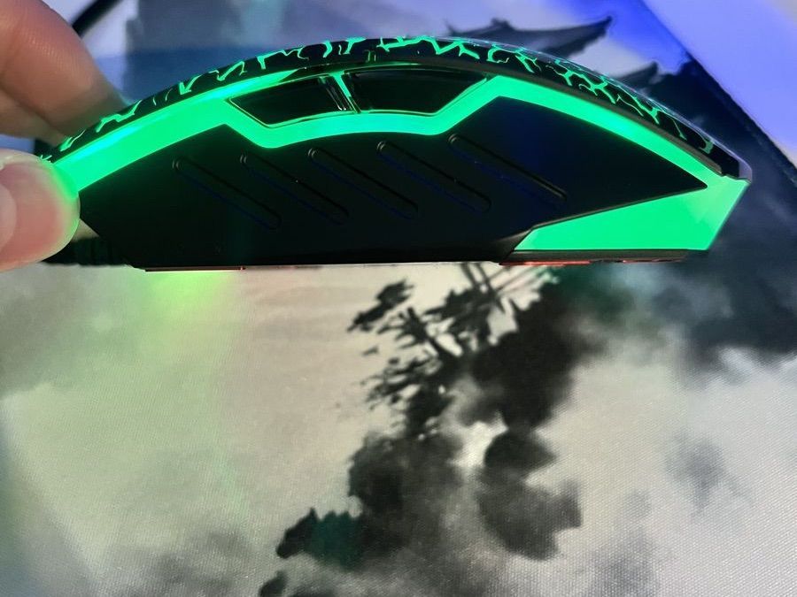 Main image 3