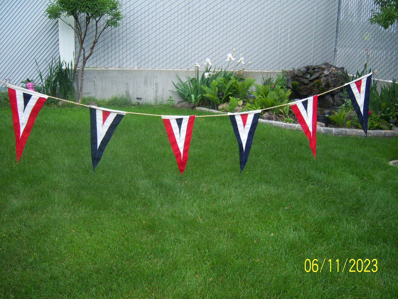 Main image 2