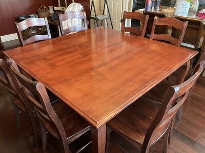 Dinning table and 8 chairs