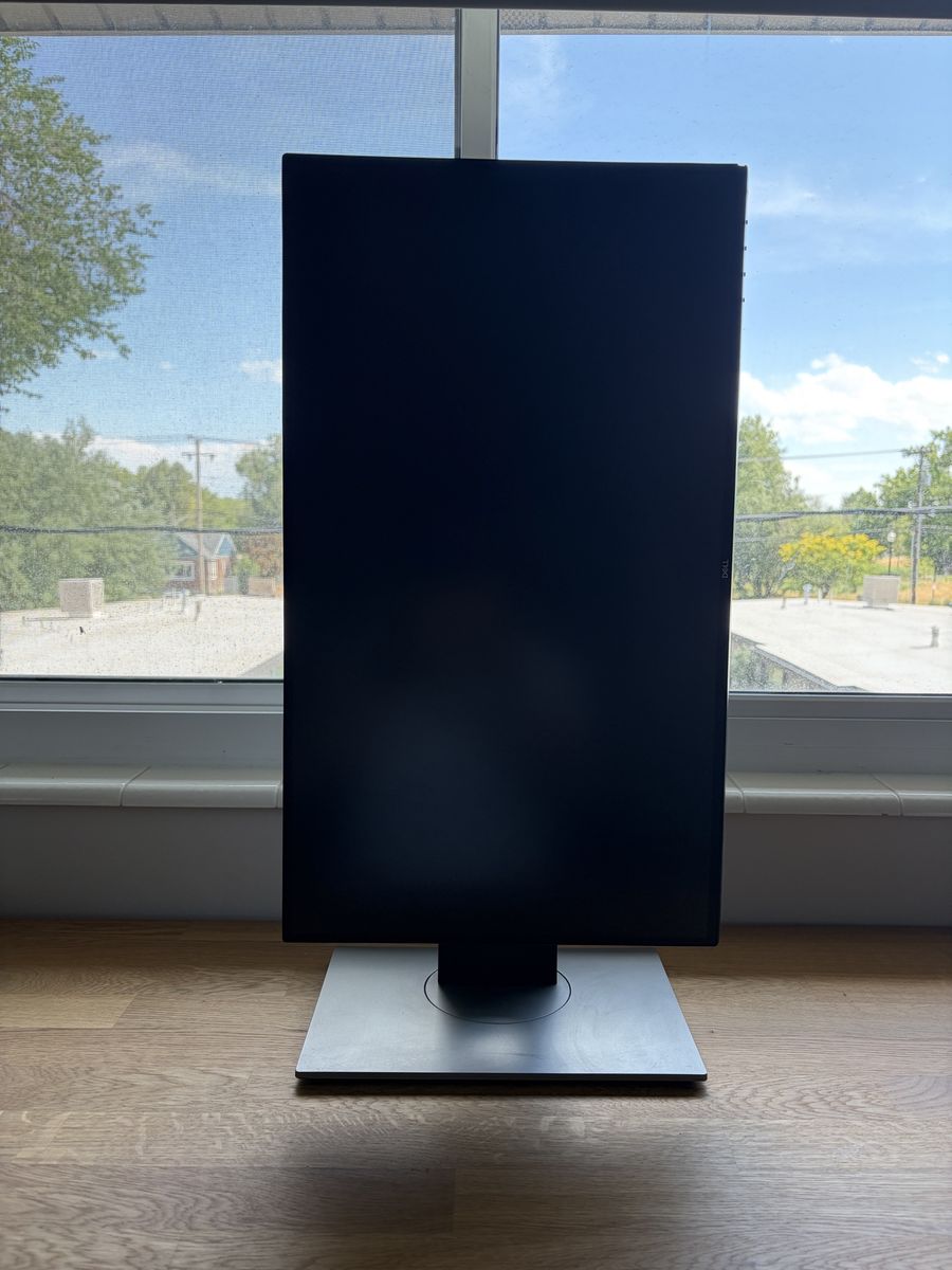Main image 4