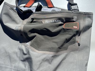 Simms G3 Wader Size Medium 9-11