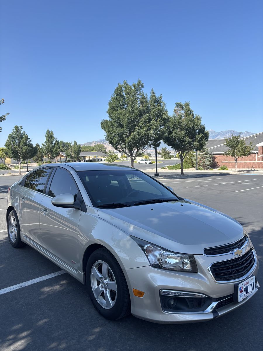 2015 CHEVROLET CRUZE 1LT Auto