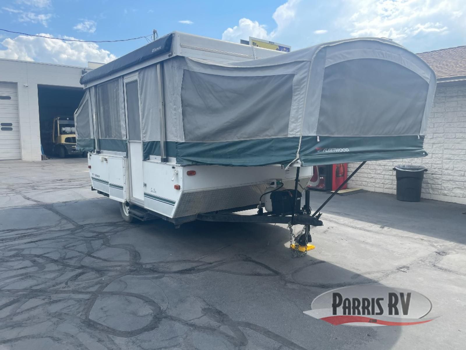 Used 2005 Fleetwood RV Destiny SeaPine
