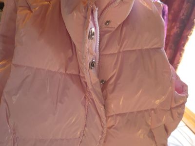 PINK Victoria's Secret Pink Shiny Puffer Vest - Size S - Like New!