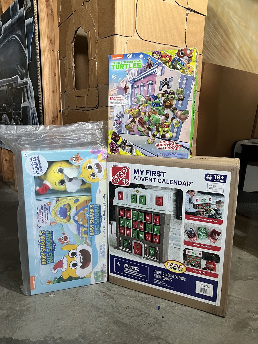 NEW: Baby Shark, Ninja Turtle, Step 2 Christmas Advent Calendar