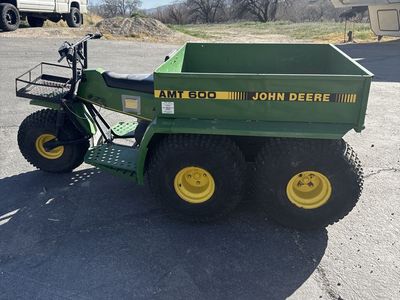 John Deere Gator Amt 600