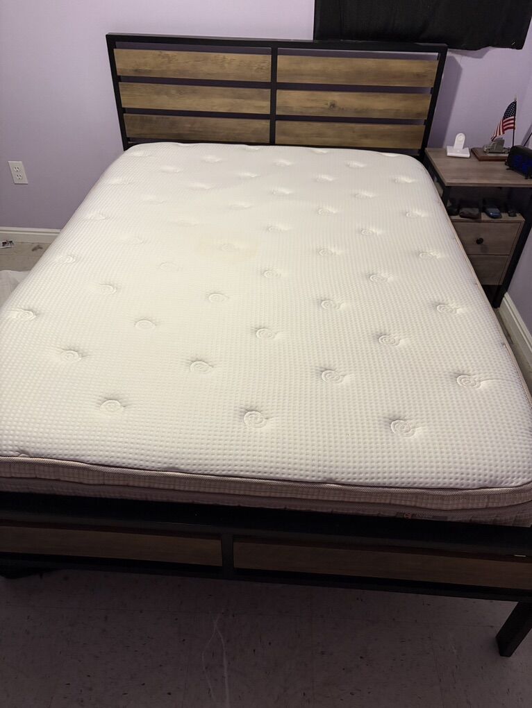 Full Size Mattress