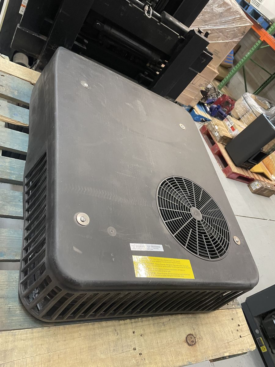 New (Damaged) Coleman Mach 8 RV Heat Pump