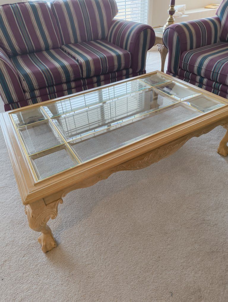 coffee table and lamp table