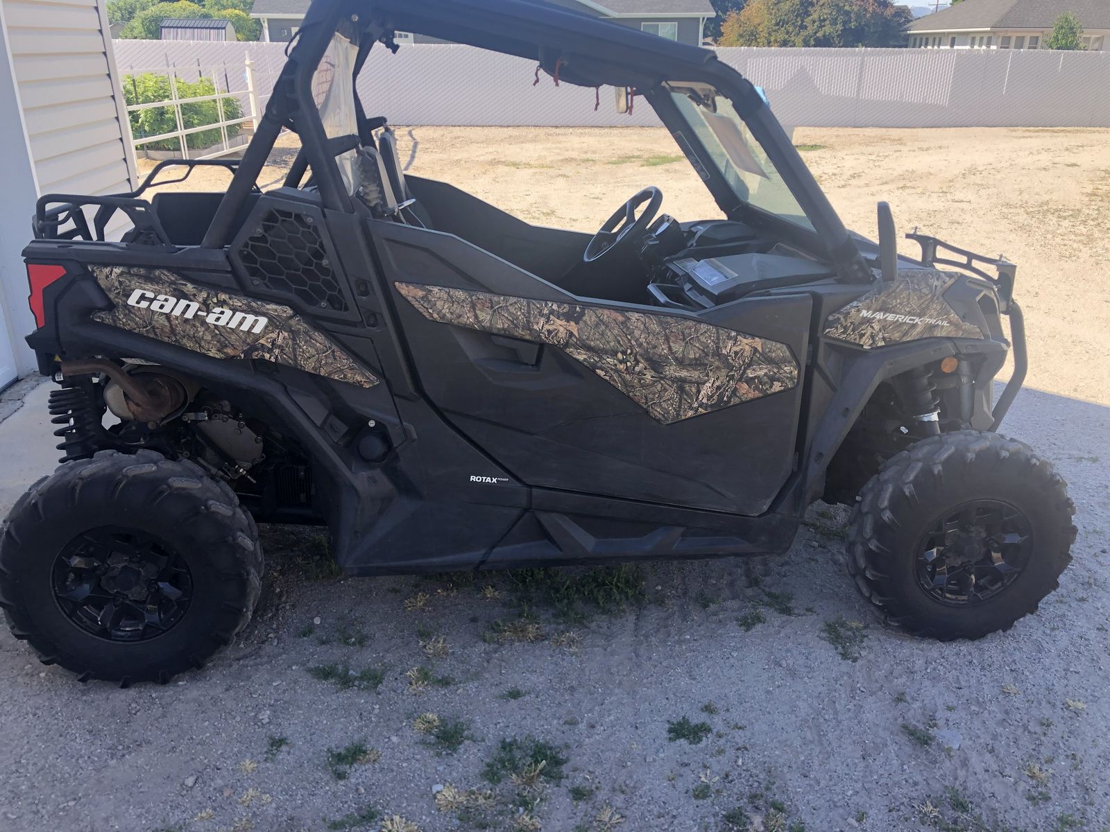 Can Am 1000 trail