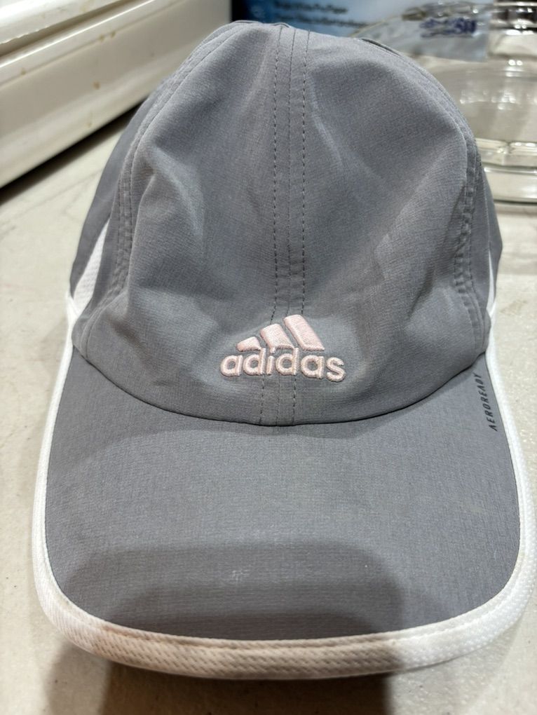 NEW ADIDAS ADJUSTABLE CAP