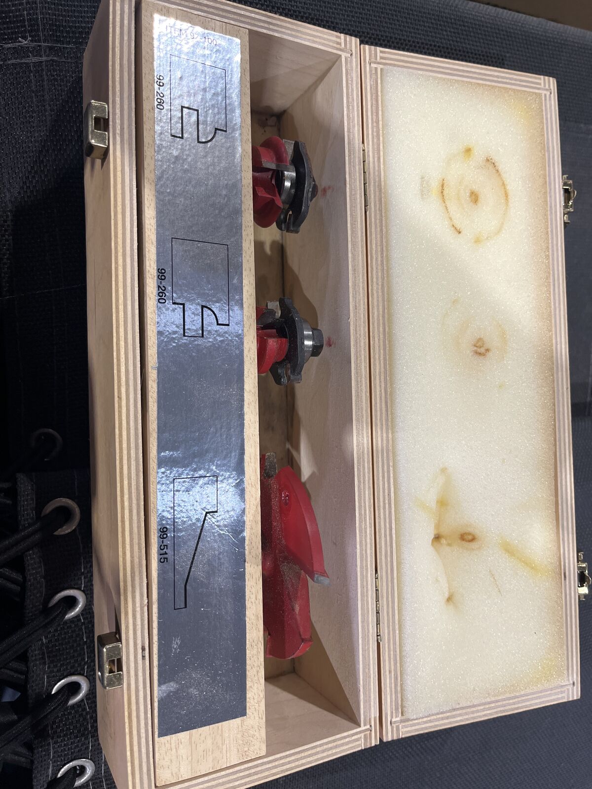 Freud router bit set. Item 97-100