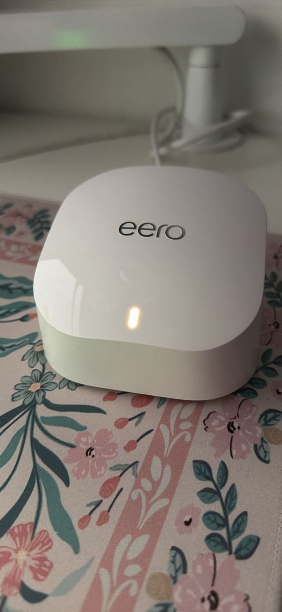 Amazon eero 6 Mesh Wi-Fi Extender - White