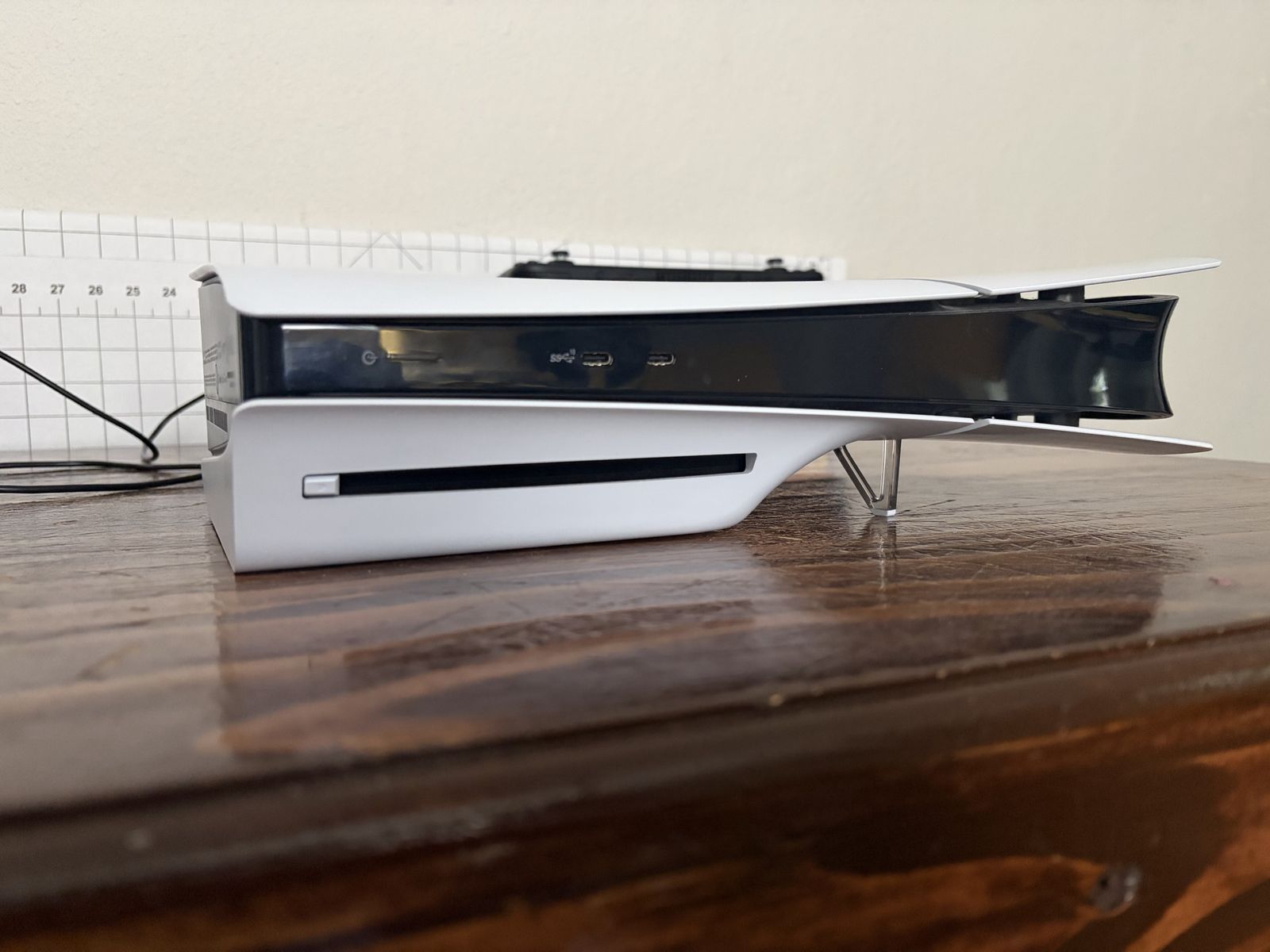 *Pending*Sony PlayStation 5 Disc Version Console with Controller