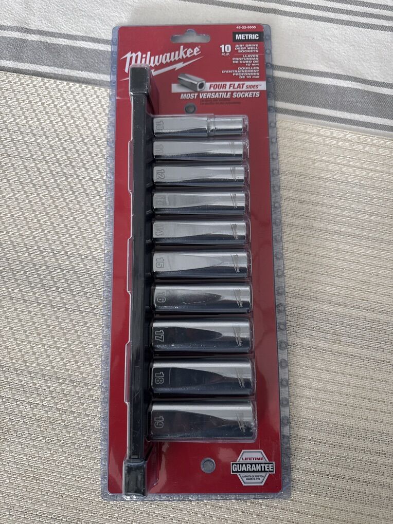 Milwaukee (METRIC)3/8 Drive Deep Well Sockets