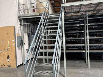 INDUSTRIAL MEZZANINE WITH SHELVING SYSTEM | APPROX. 5,700 SQ. FT.