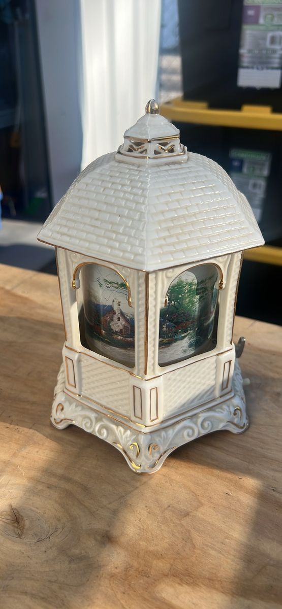 Thomas Kinkade Porcelain Music Box
