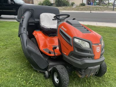 Husqvarna Riding Lawnmower
