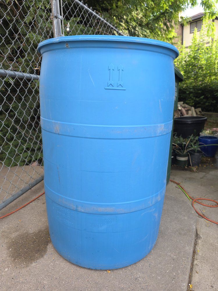 Blue 55-Gallon (210L) Plastic Barrel Drum - Hunter Brand, Industrial Grade